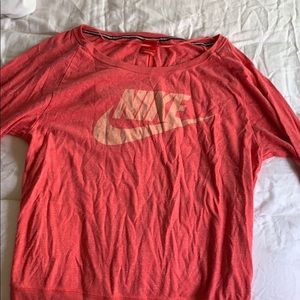 Nike women’s crew neck
